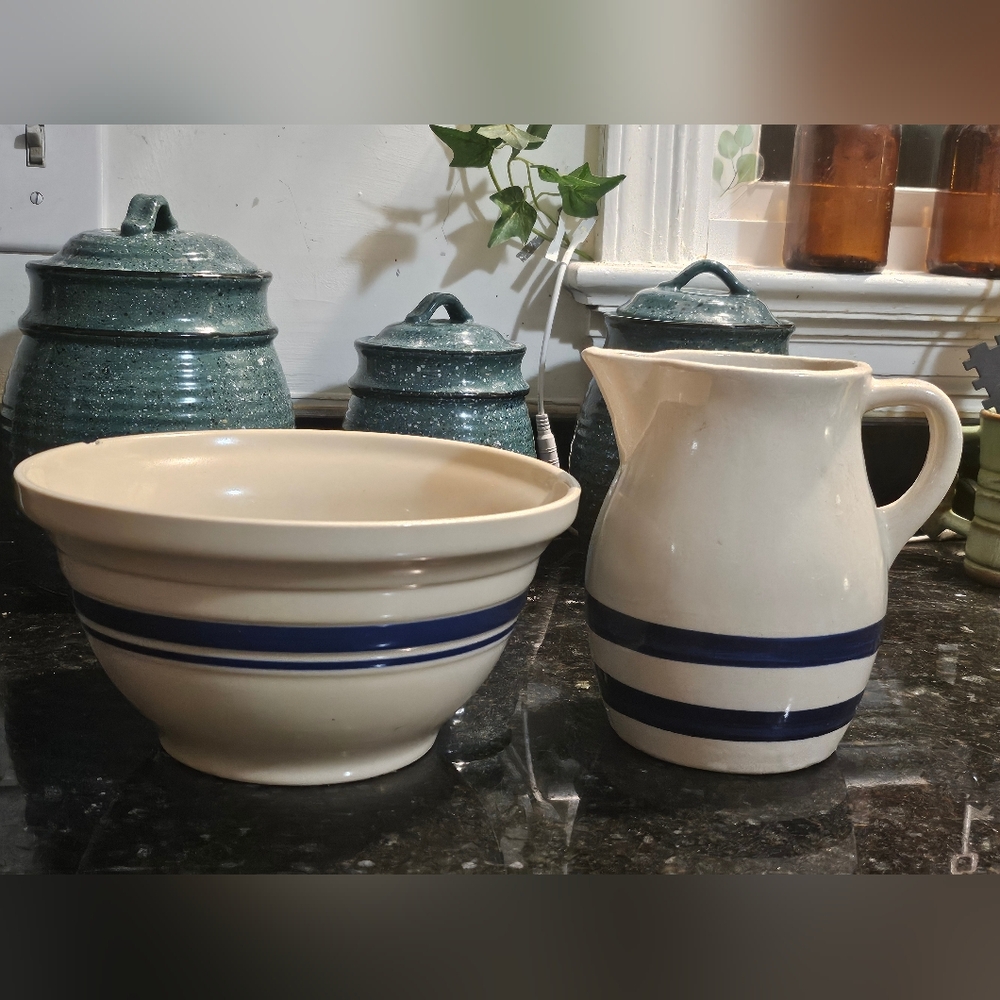 Roseville Pottery "Friendship Pottery" Bowl And Pitcher Set VTG